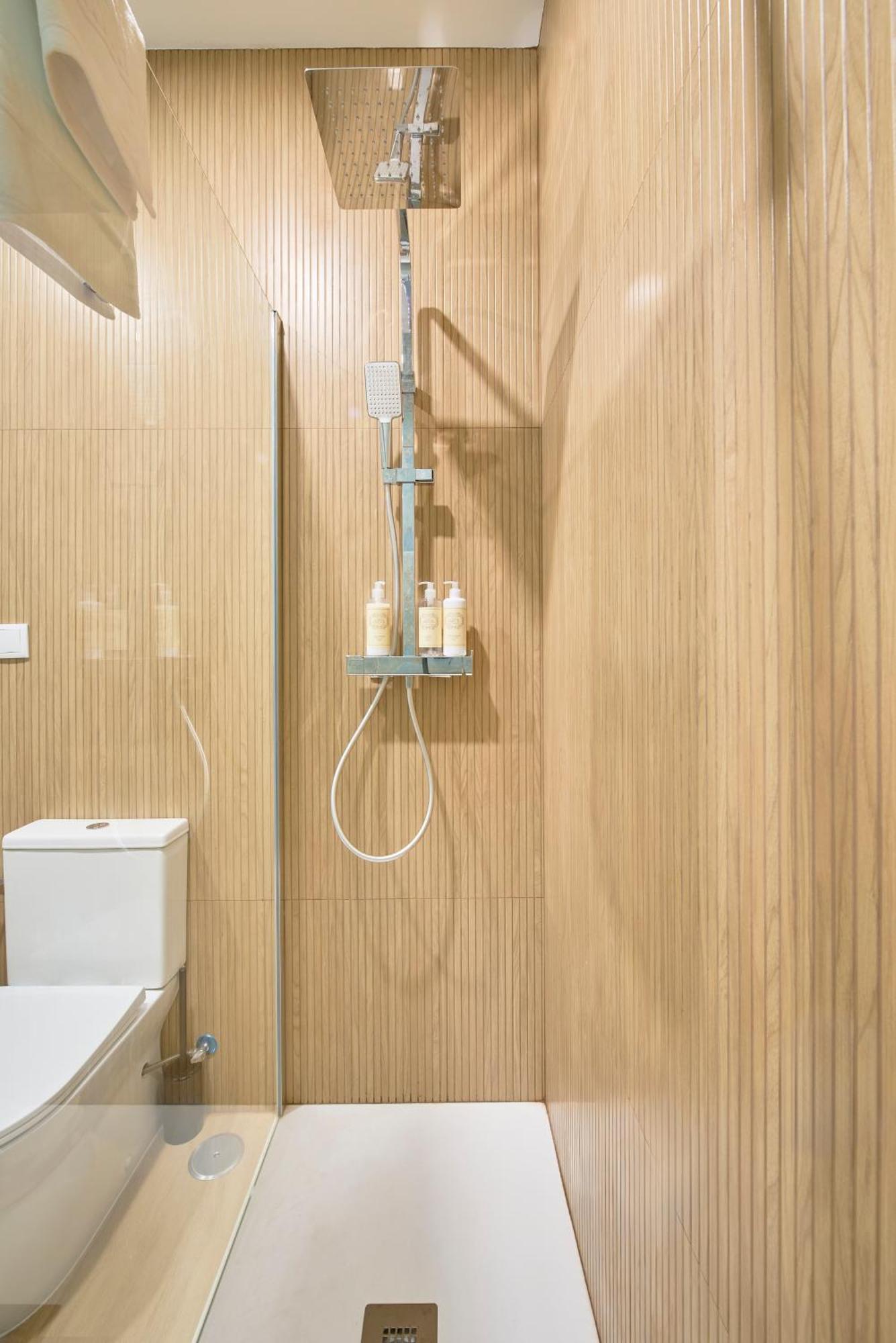 Hostal Brand New Anjos