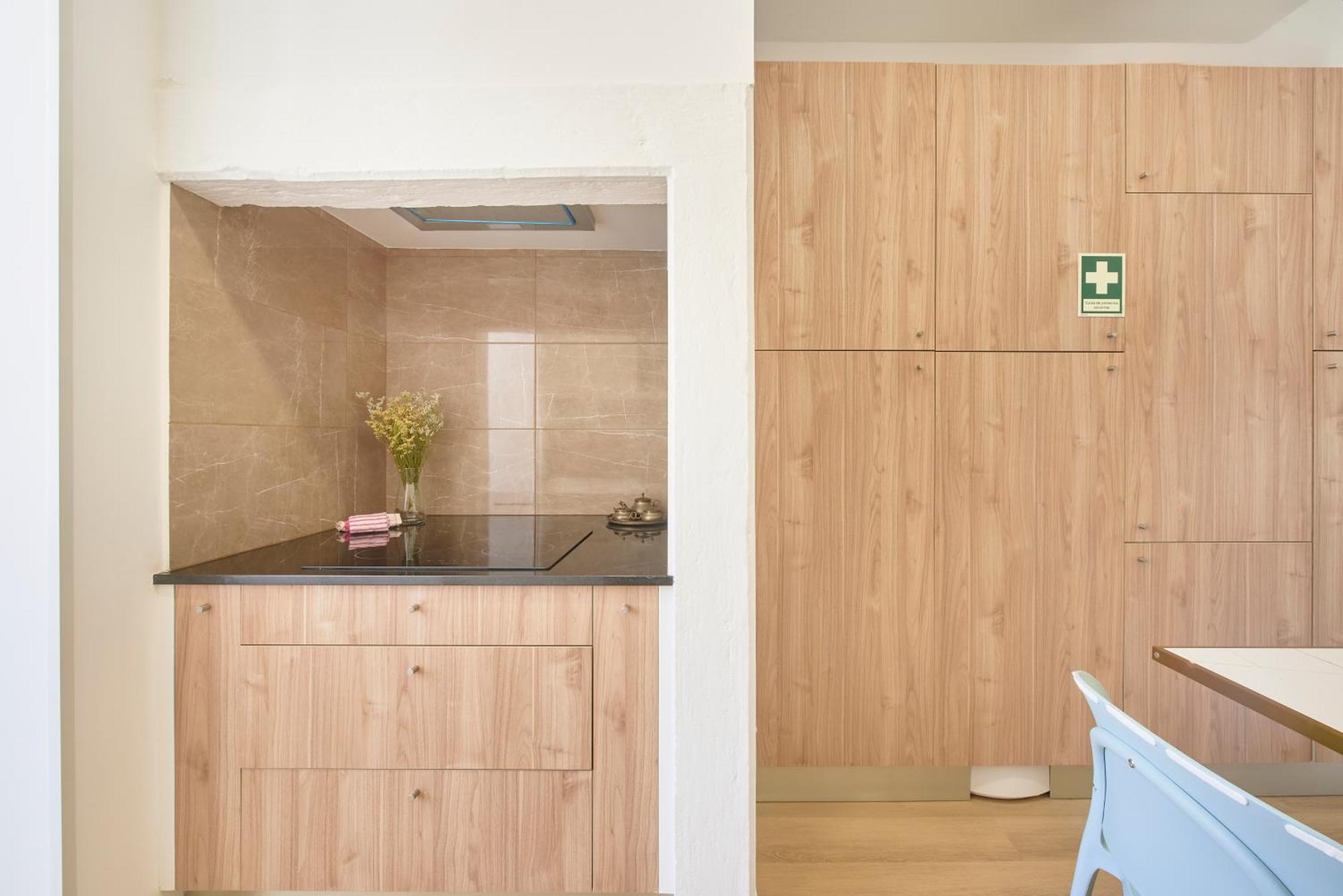 Brand New Anjos Hostal